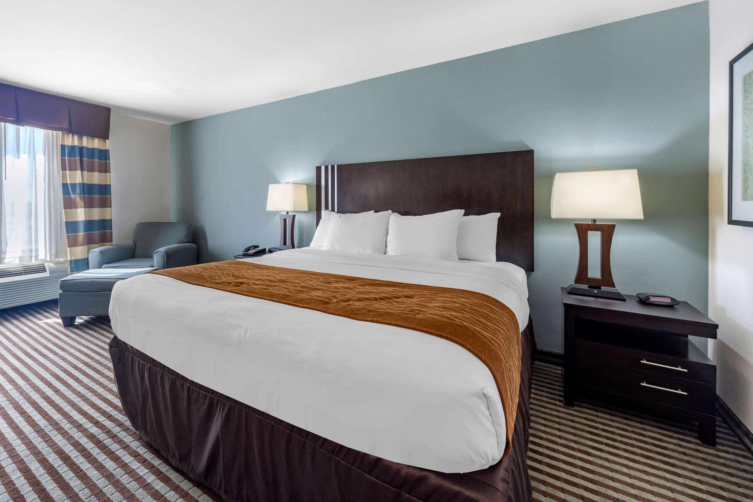 Comfort Inn & Suites Perry I-35 Buitenkant foto