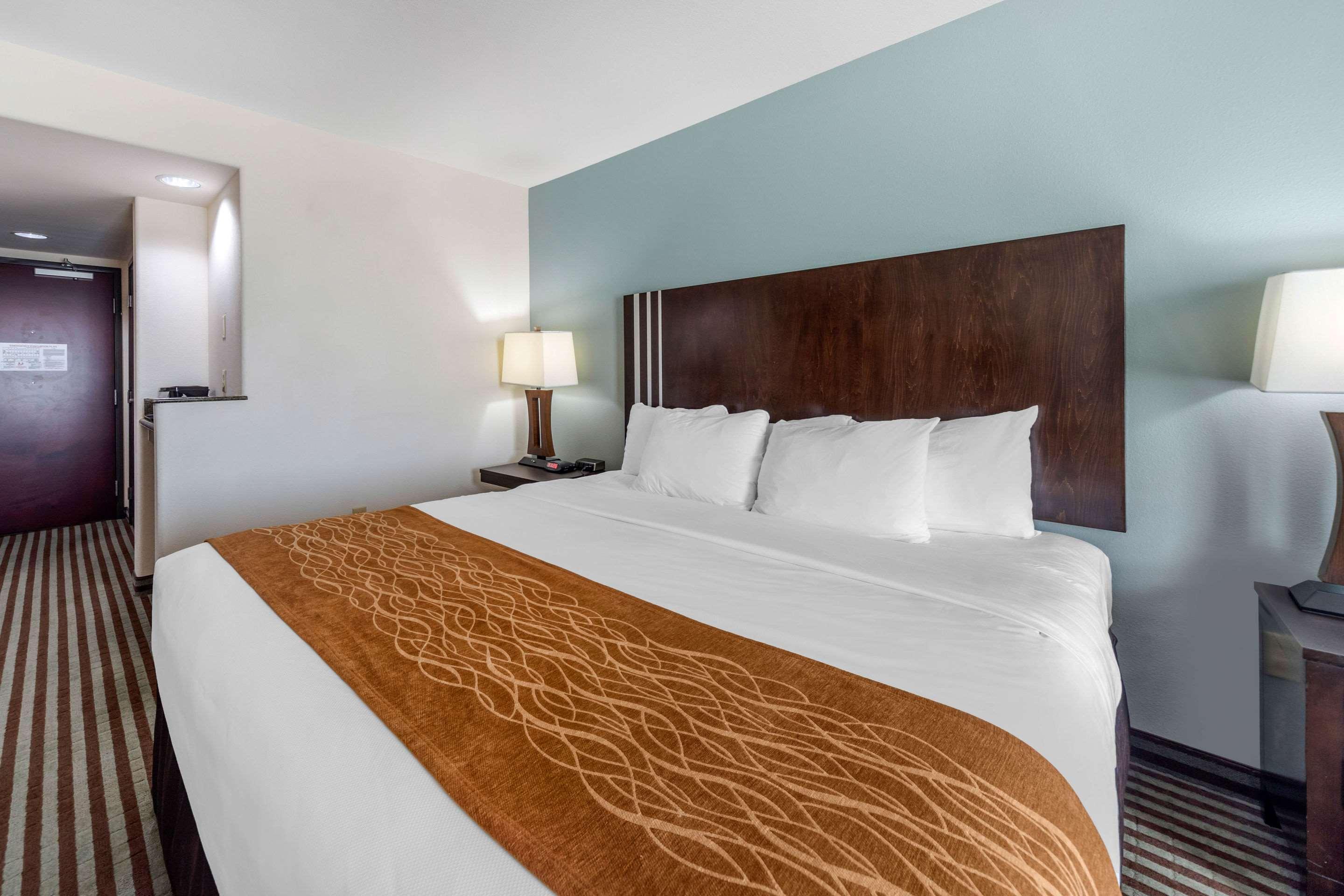 Comfort Inn & Suites Perry I-35 Buitenkant foto