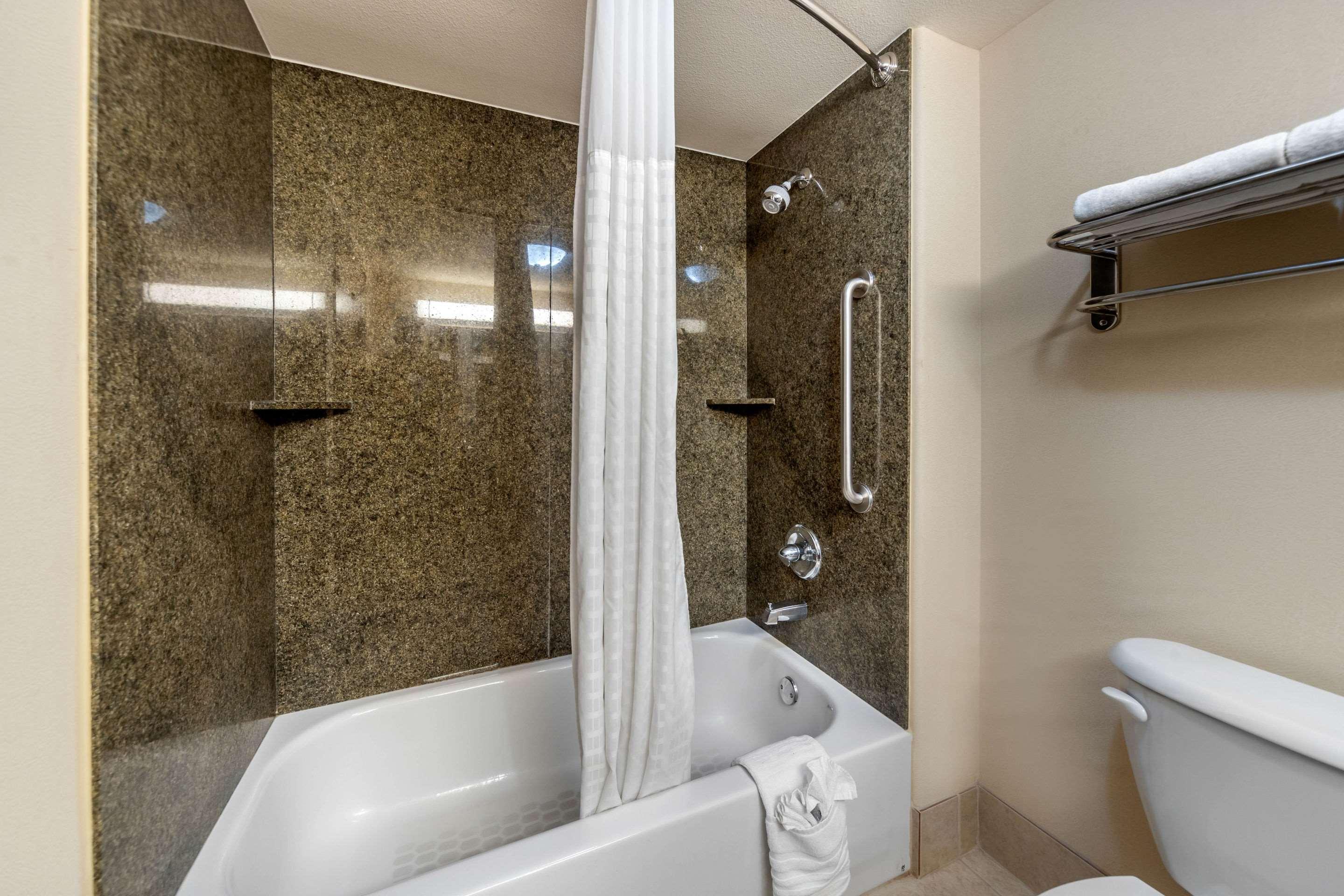 Comfort Inn & Suites Perry I-35 Buitenkant foto