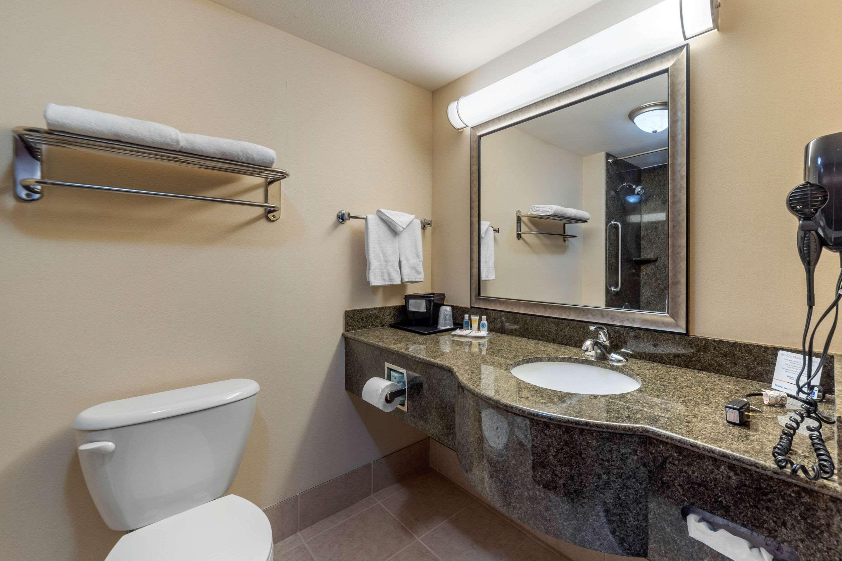 Comfort Inn & Suites Perry I-35 Buitenkant foto