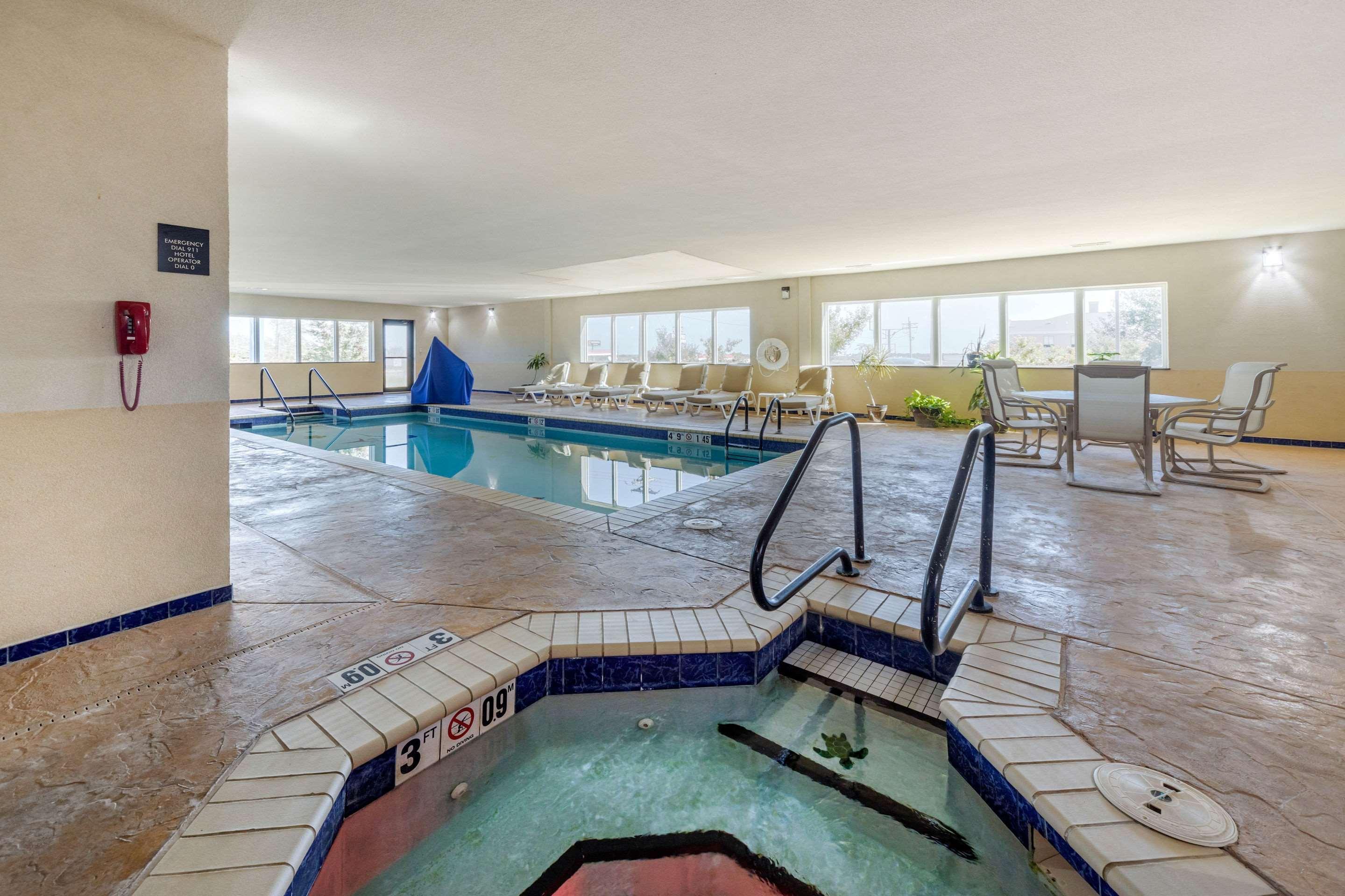 Comfort Inn & Suites Perry I-35 Buitenkant foto