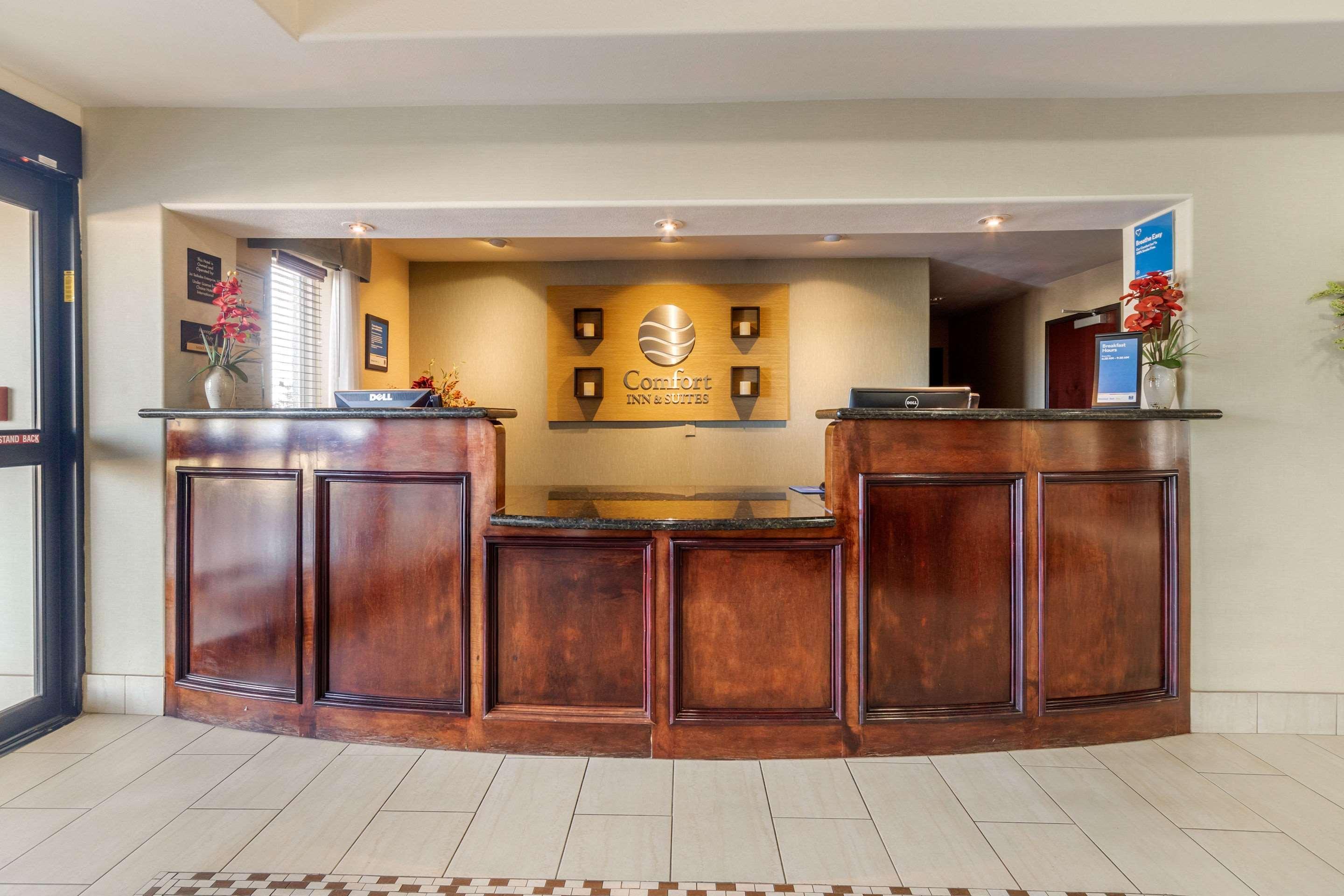 Comfort Inn & Suites Perry I-35 Buitenkant foto
