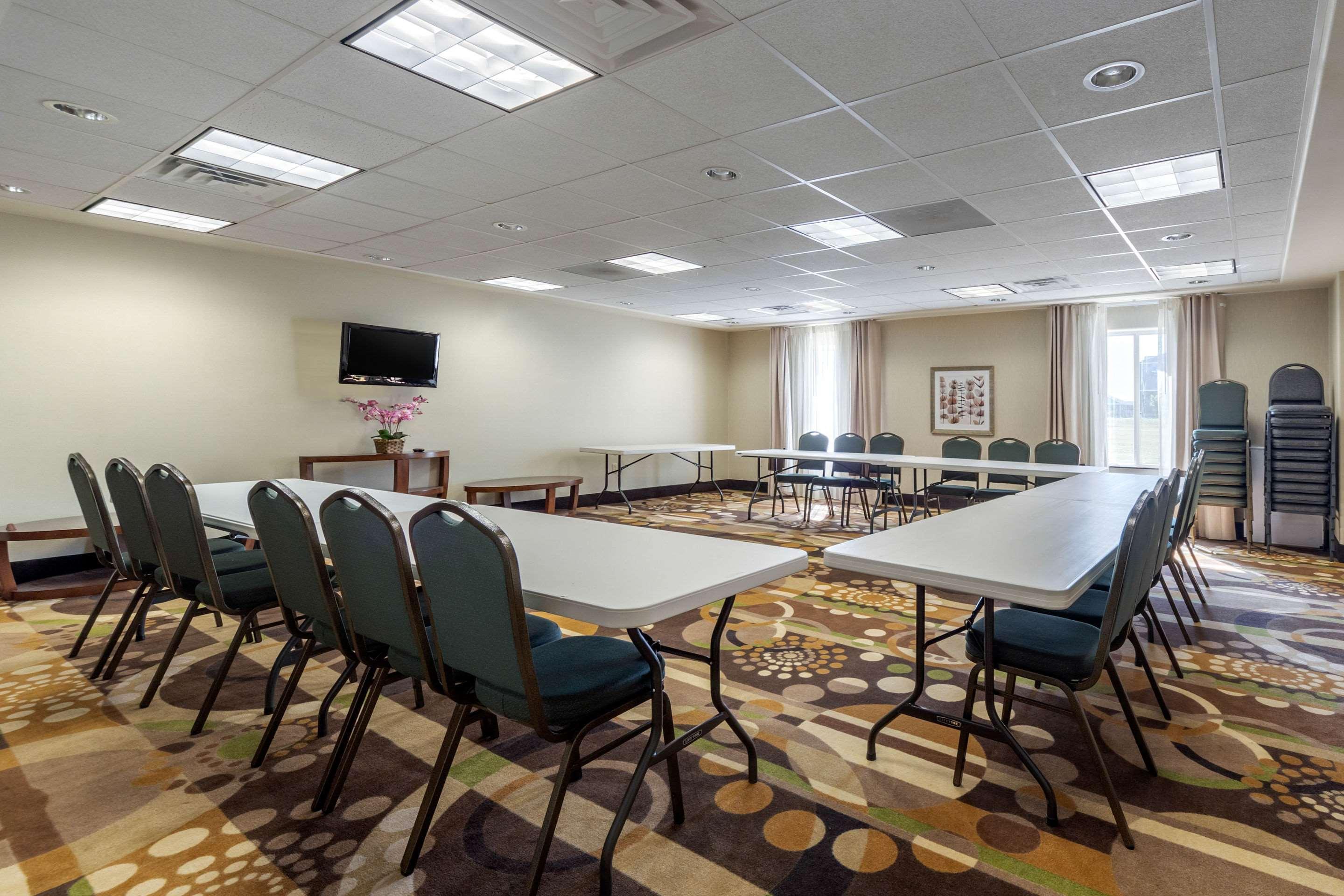 Comfort Inn & Suites Perry I-35 Buitenkant foto