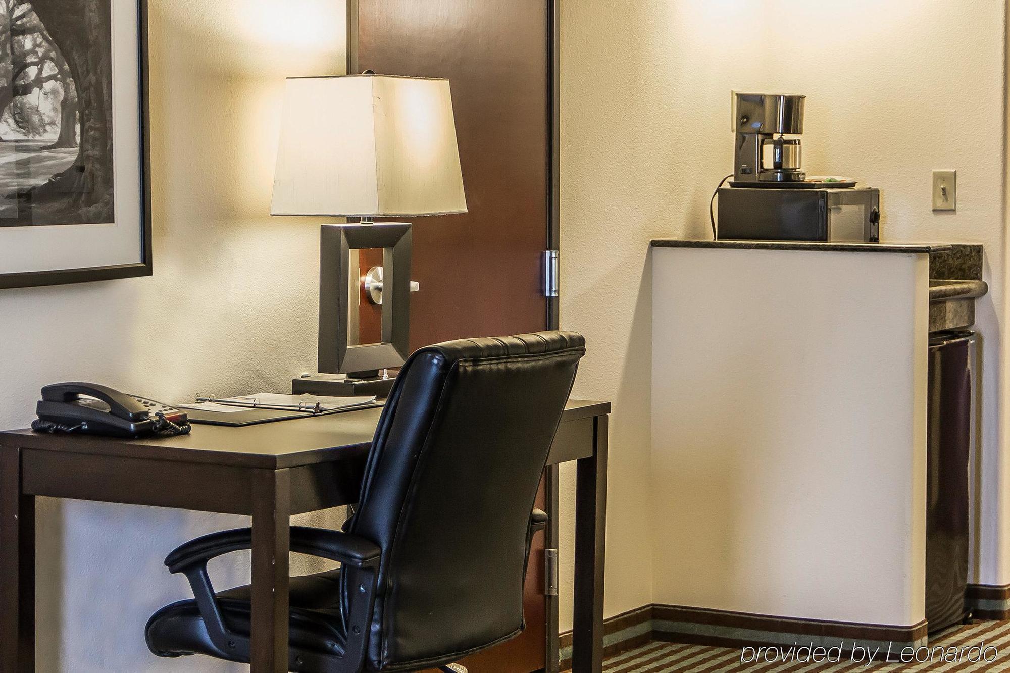 Comfort Inn & Suites Perry I-35 Buitenkant foto